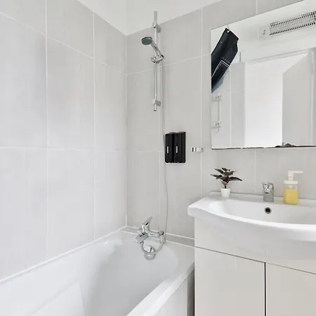 Appartamento Heart Of 1br-6p Tour Eiffel Free Netflix Parigi